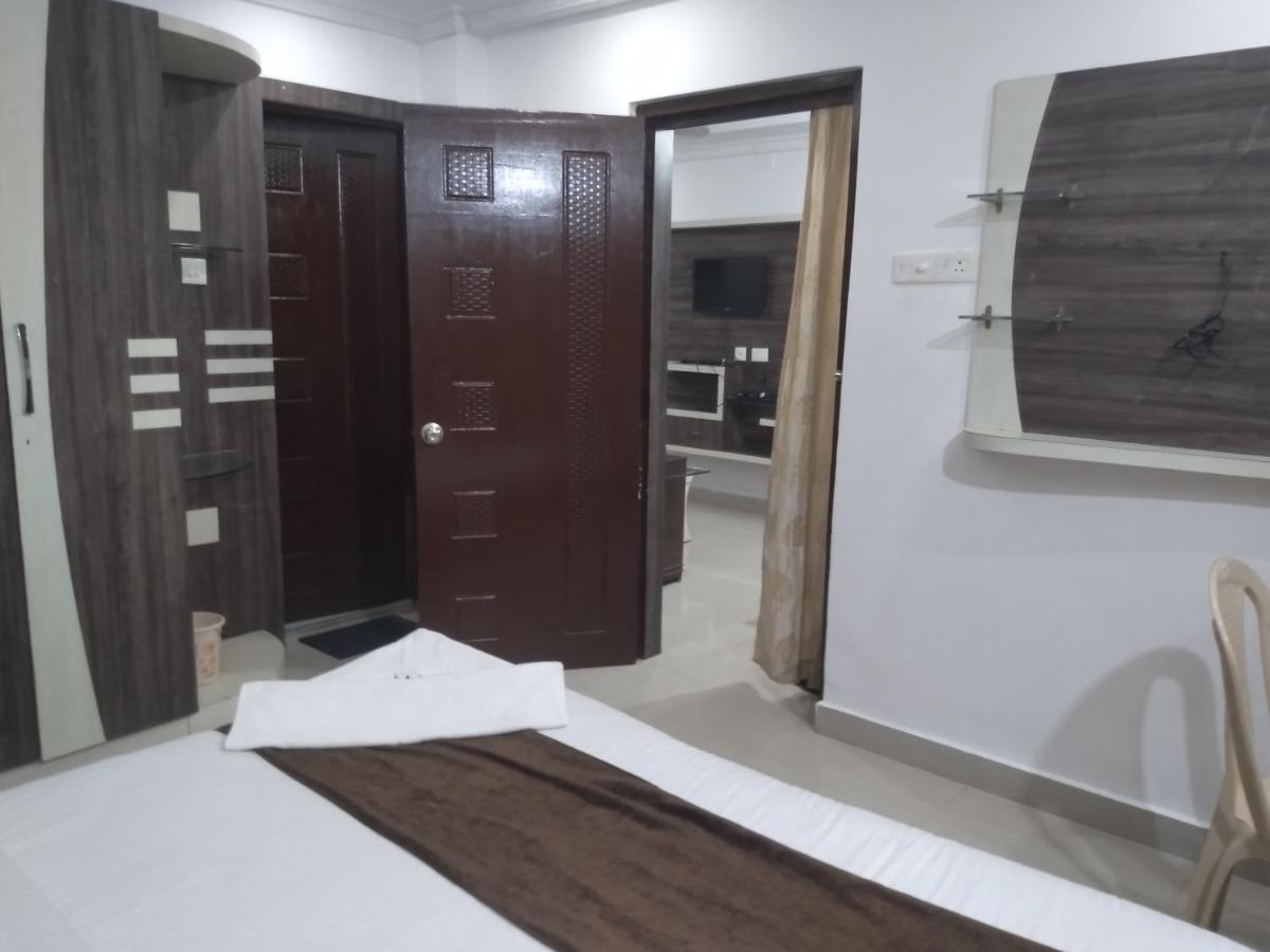 La Platina Premium Suites, Near Puri Sea Beach Exteriér fotografie