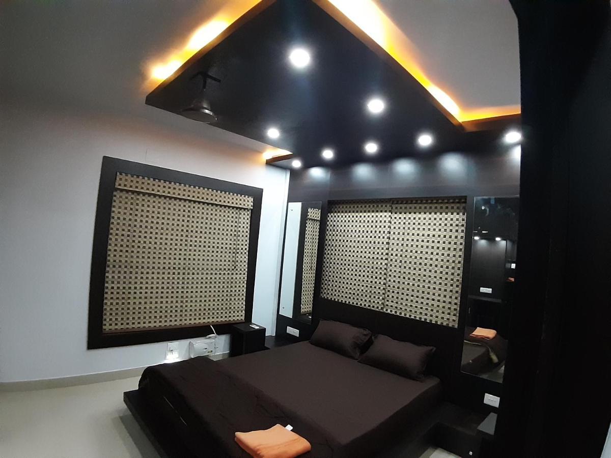La Platina Premium Suites, Near Puri Sea Beach Exteriér fotografie